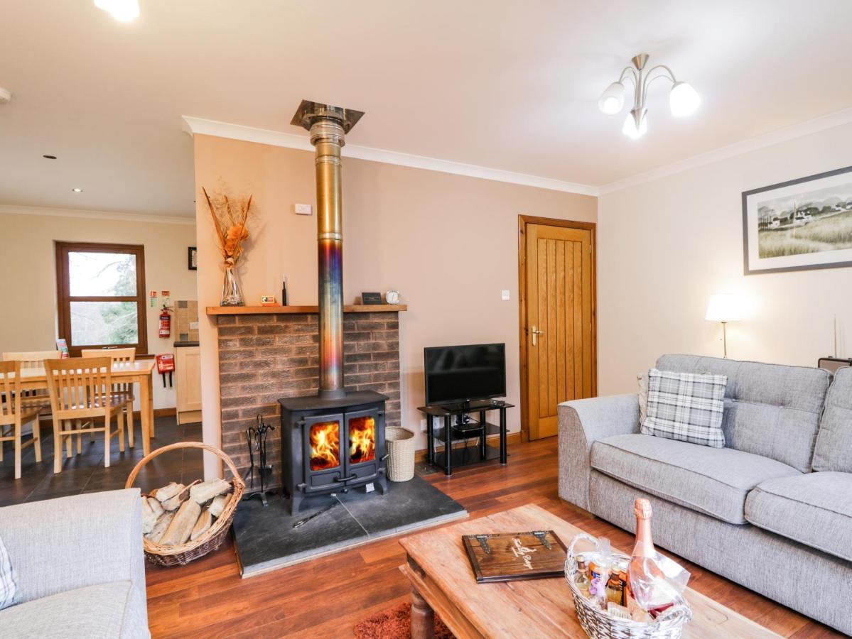 Fersit Log Cottage Roybridge Kültér fotó