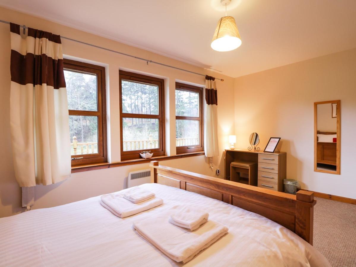 Fersit Log Cottage Roybridge Kültér fotó
